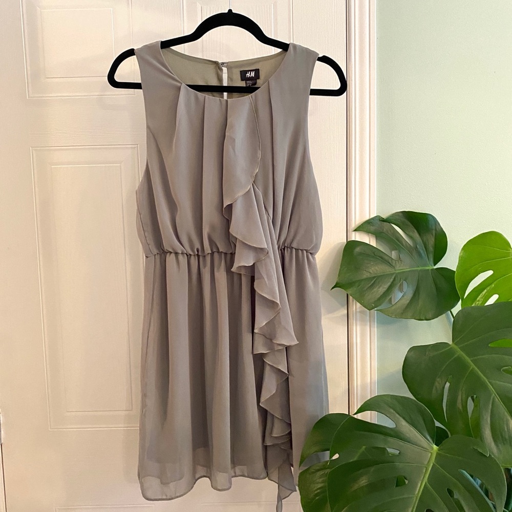 H&M | Mini khaki dress